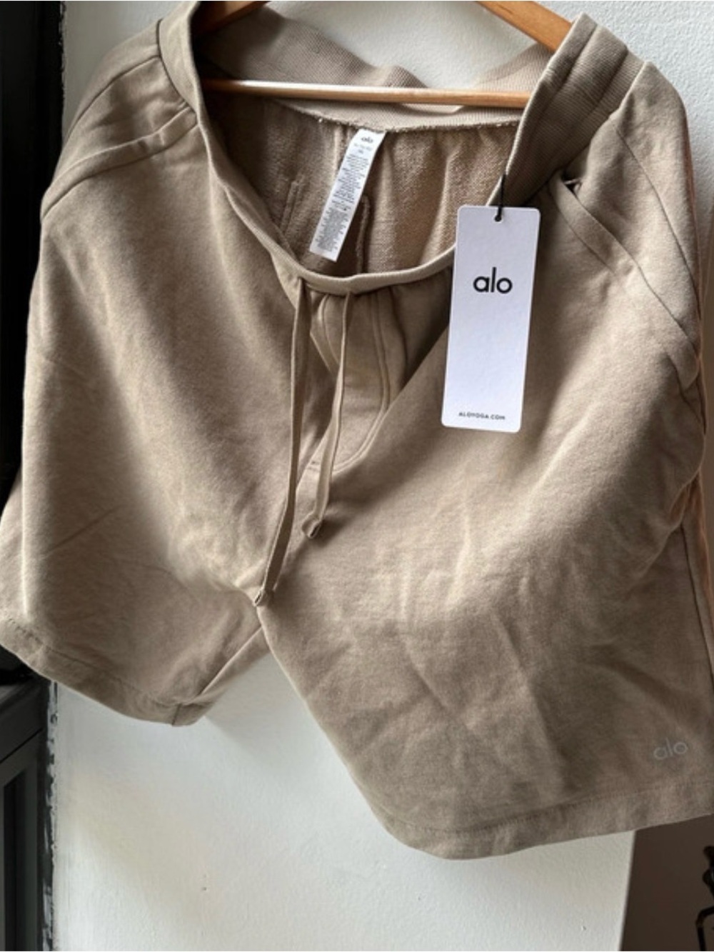 ALO Yoga Men’s Shorts in Khaki Tan